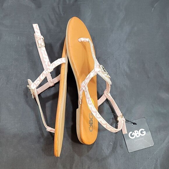 BRAND NEW G by GUESS GGLYNDEN-C T-STRAP SANDALS - Picture 10 of 11